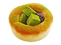 <b>抹茶わらび餅ぱん</b><br>280円（税込）（本体価格260円）<br>使用原材料：小麦・卵・乳・大豆