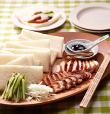 鶏の照り焼き北京ダック風＋モンタボークラシック食パン ふわり